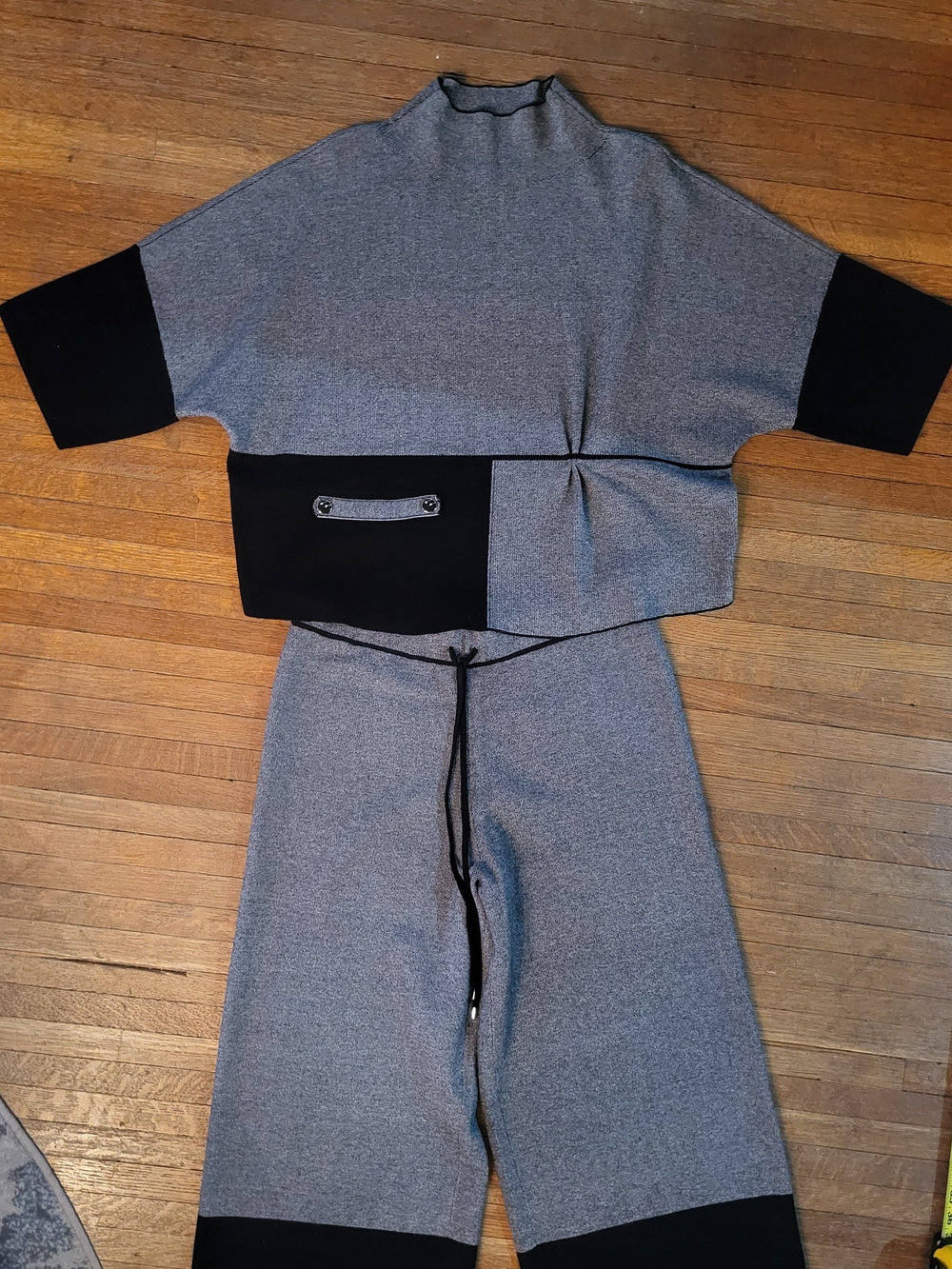 Joseph Ribkoff 2-Piece Color-Block Knit Set - Top Style 233935 & Pants